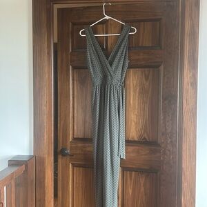 Green jump suit. Worn one time and is in great condition.